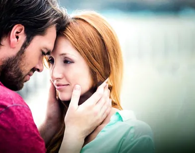 Красивая эротика с страстным перепихоном влюбленной парочки