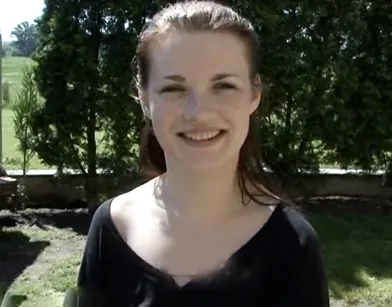 Простая деревенская девушка заработала деньги за секс