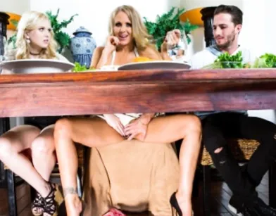 Первое знакомство с тещей закончилось сексом