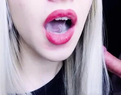 Супер нарезка спермы в женский ротик